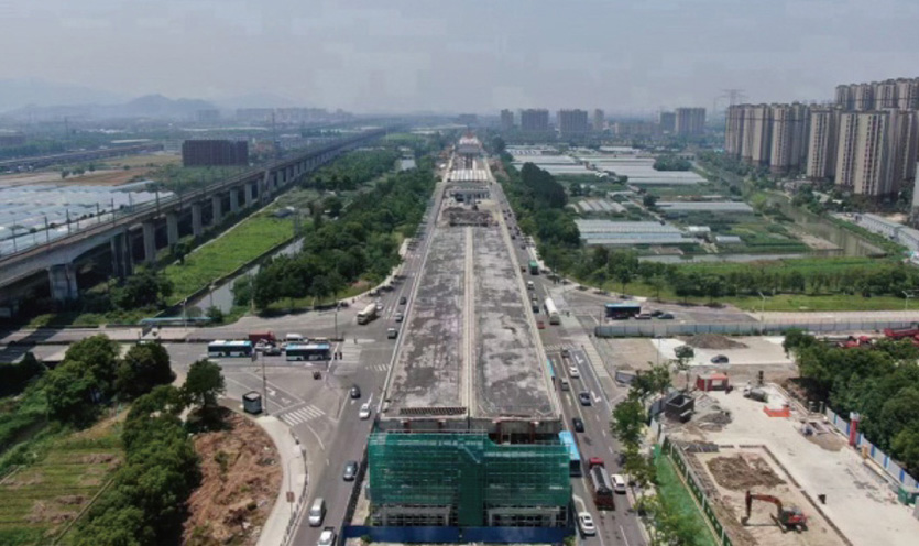 寧波鄞縣大跨徑連續(xù)梁橋平移頂升工程