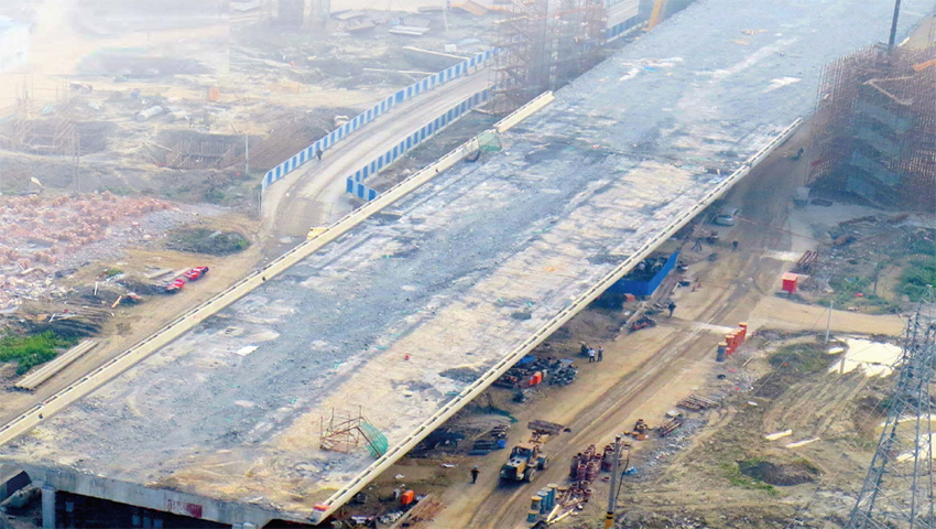 南通江海大道高架橋梁調(diào)坡頂升工程